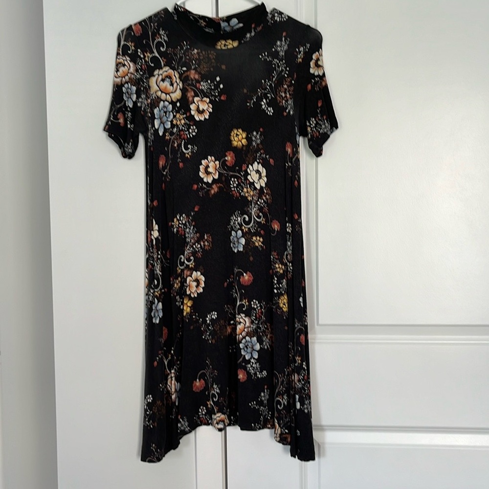 American Eagle mock neck t shirt dress